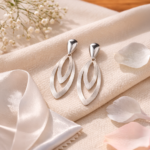 Aros Elegantes de Plata 925 para Mujer Glow Secret Diseño de Hojas Cepilladas