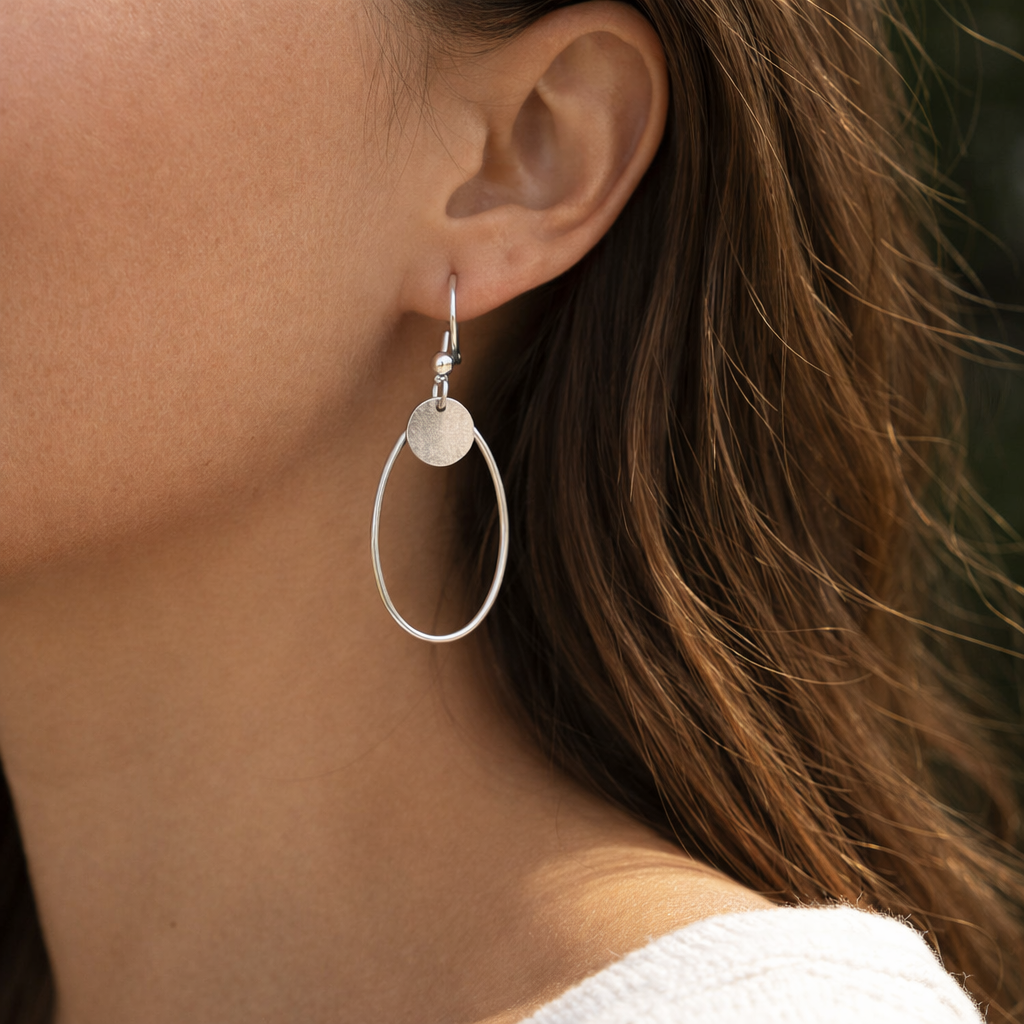 Aros de Plata 925 para Mujer Colgantes Ovalados con Disco Cepillado Elegante