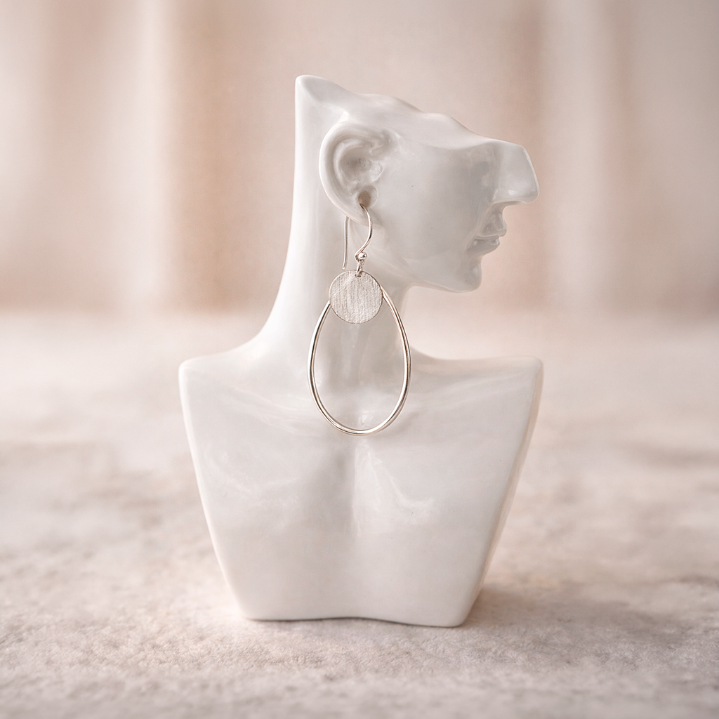 Aros de Plata 925 para Mujer Colgantes Ovalados con Disco Cepillado Elegante