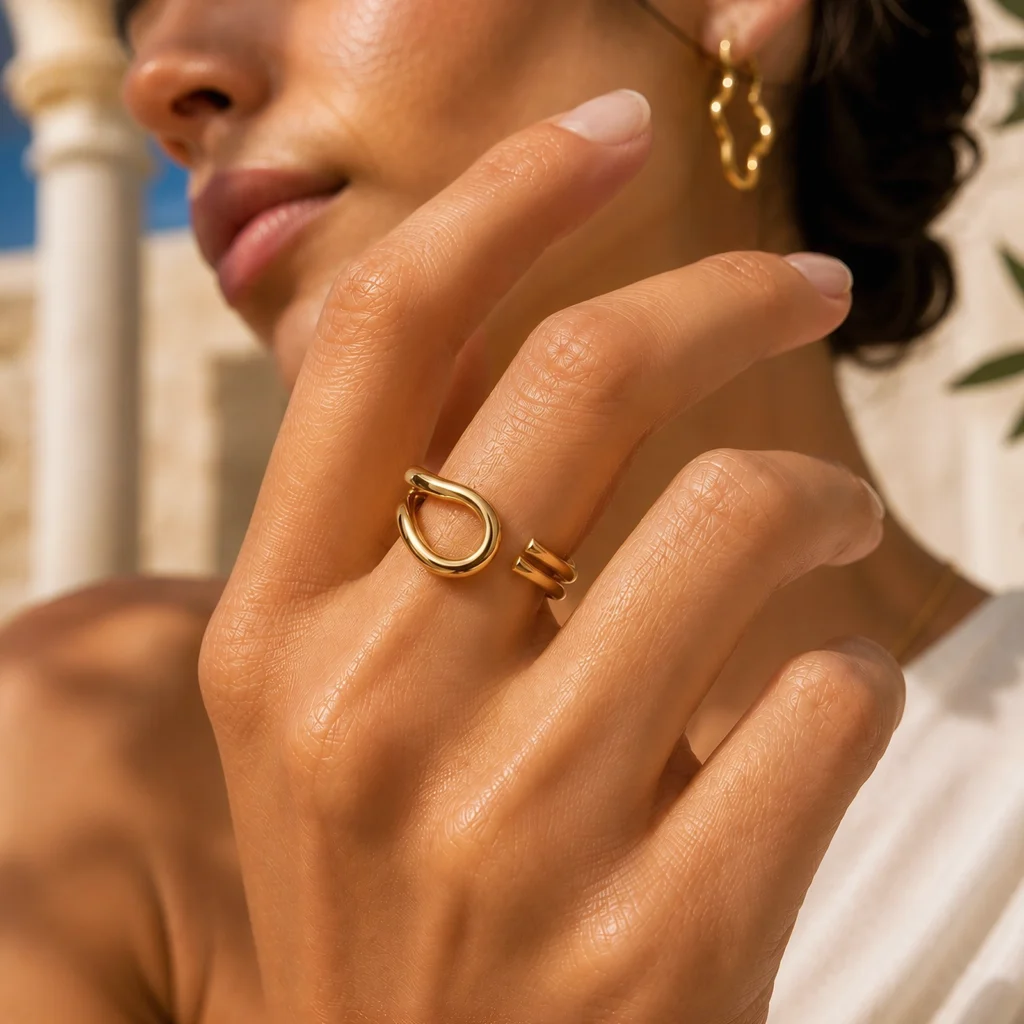 Anillo Ajustable Enchapado en Oro 18K Gold Essential de Glow Secret