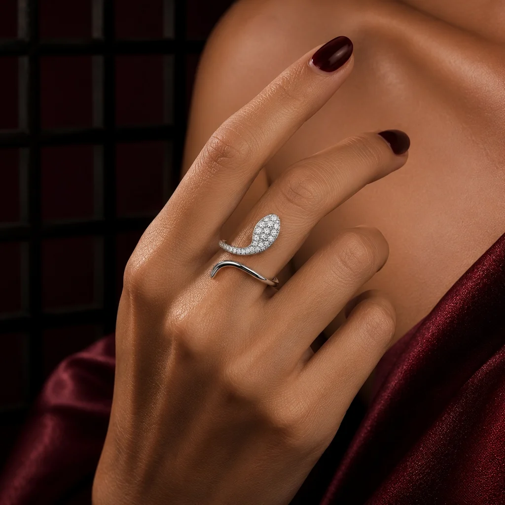 Anillo Serpiente en Plata 925 de mujer de la colección Iconic de Glow Secret.