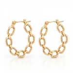 Aros Dorados Livianos con eslabones en Oro 18K PVD de la colección Gold Essential de Glow Secret.