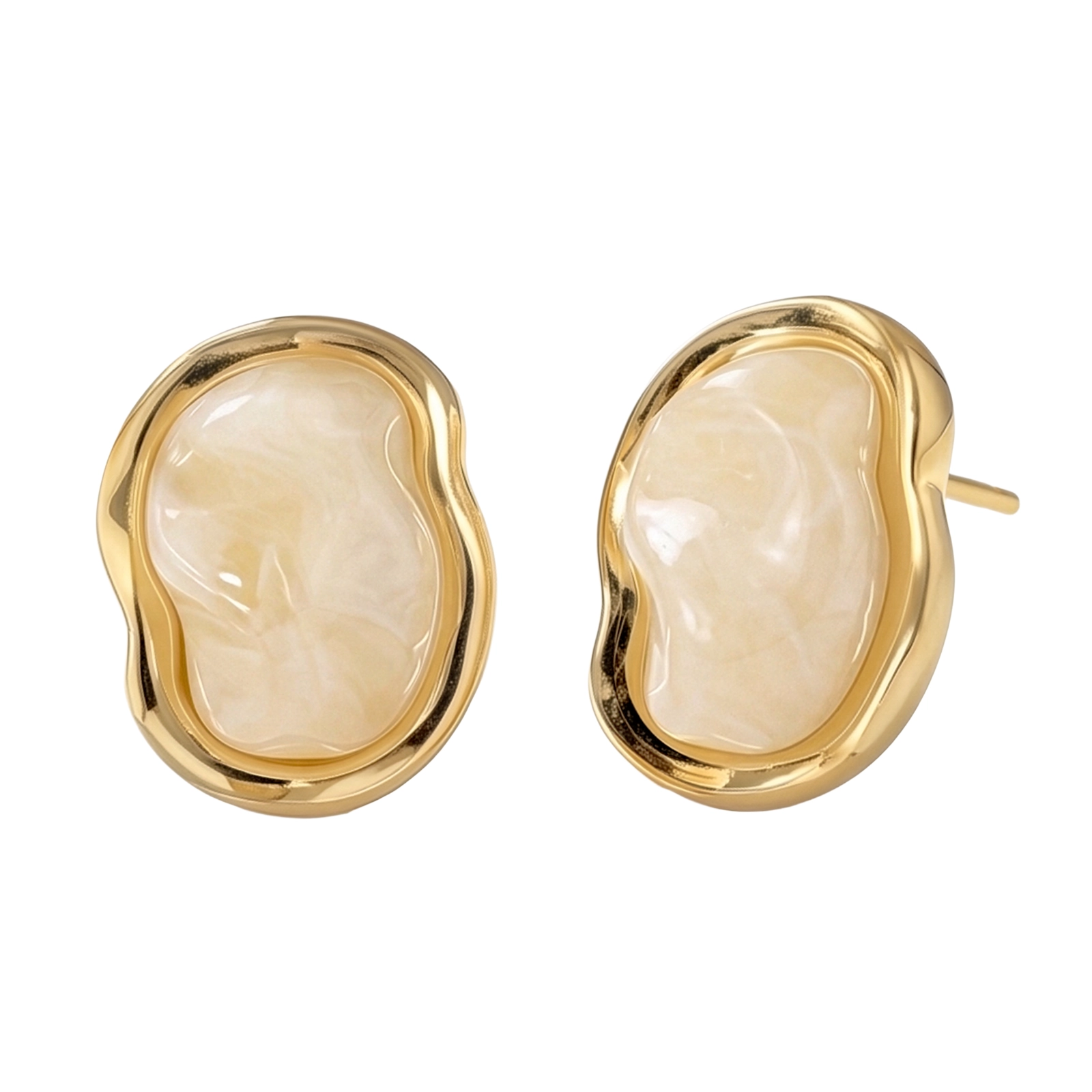 Aros Perla Orgánica enchapados en Oro 18K de la colección Gold Essential de Glow Secret.